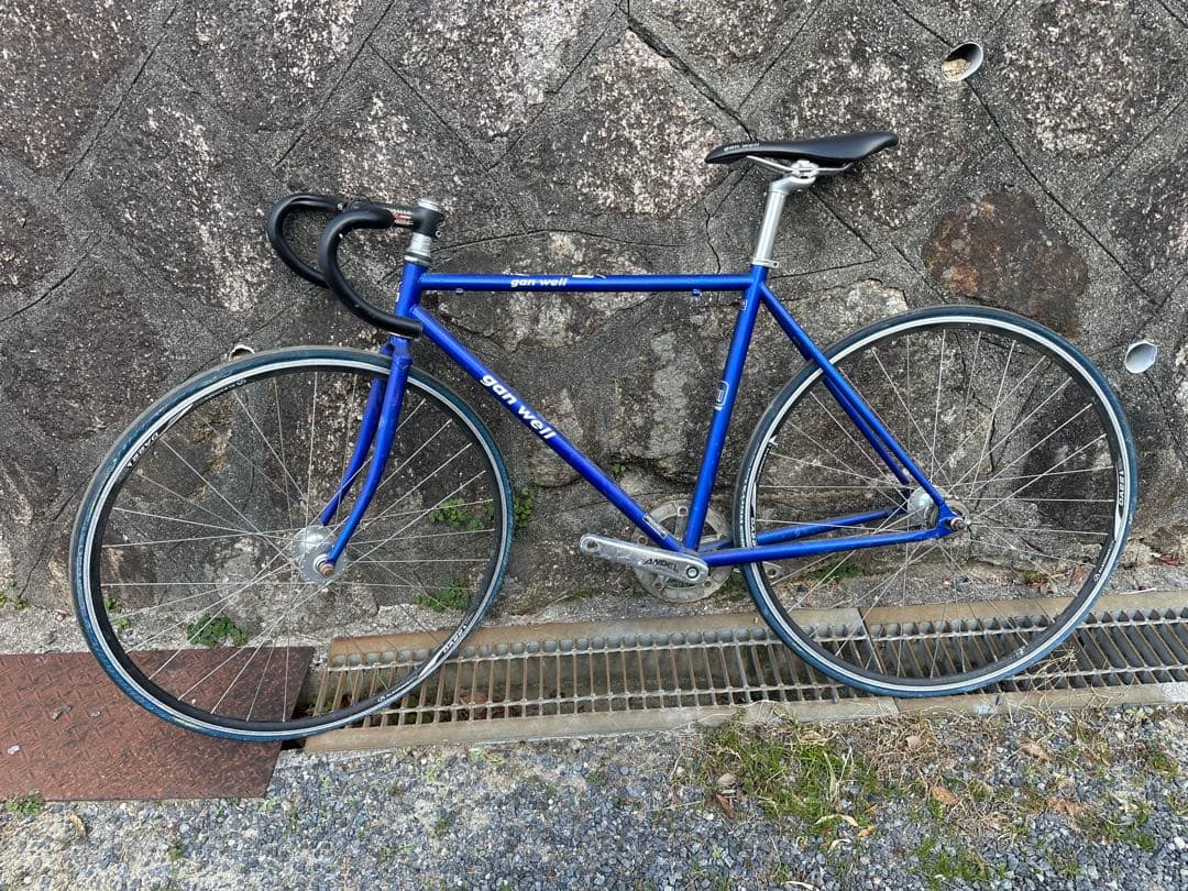 引き取り限定！ＧＡＮ　ＷＥＬＬピストバイク！