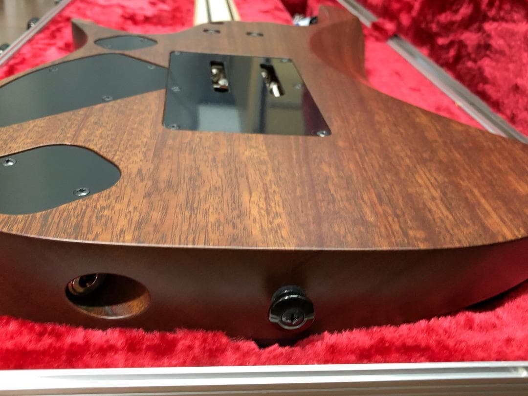 準新品 アイバニーズ Prestige RGDR4327-NTF 7弦ギター