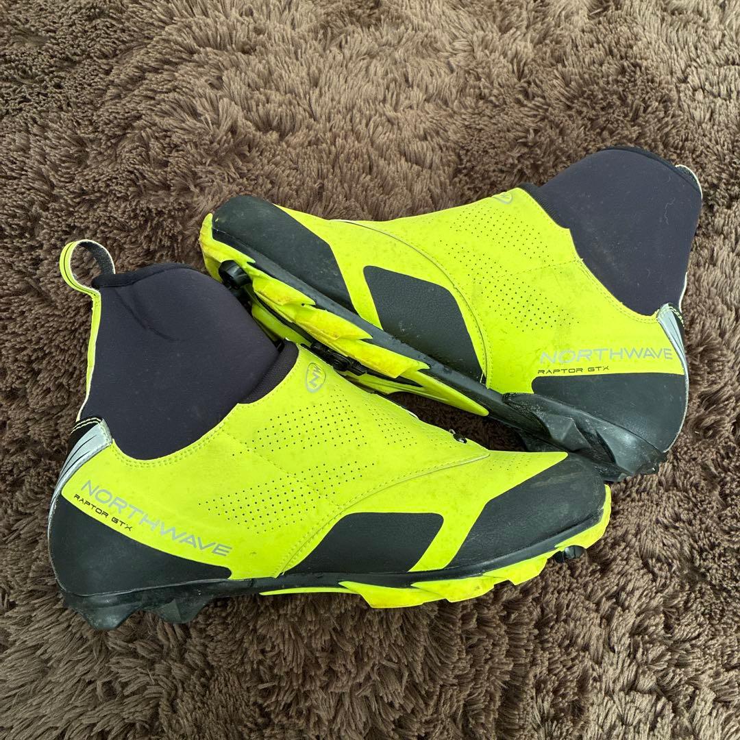 SHIMANO ロードバイク用シューズ　28.5cm