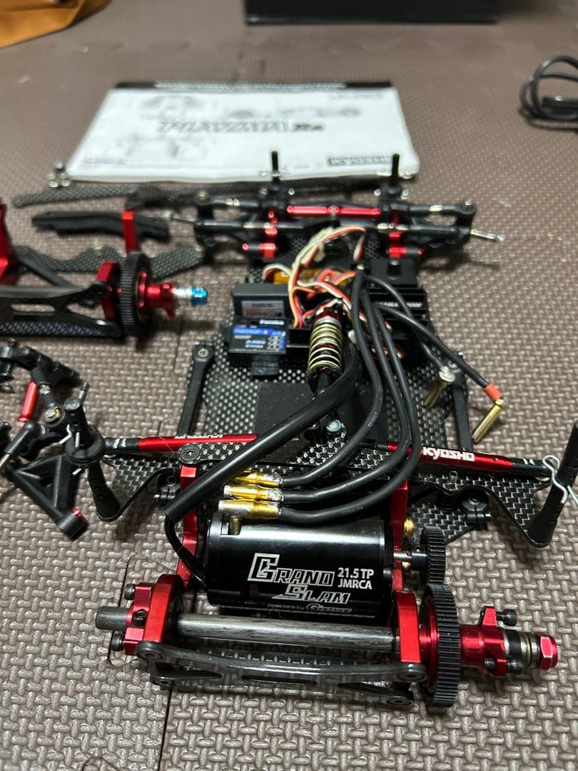 KYOSHO PLAZMA Raラジコンシャーシ　サーボ付