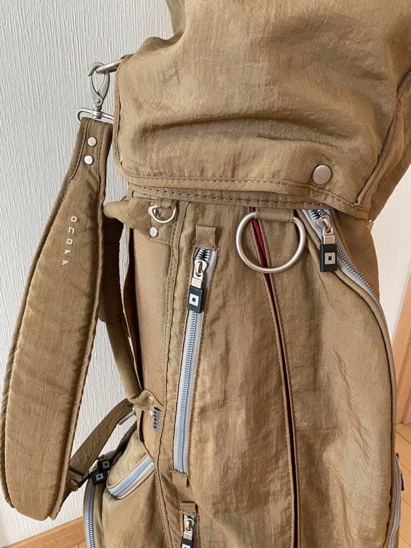 オノフ　キャディバッグ(訳あり)