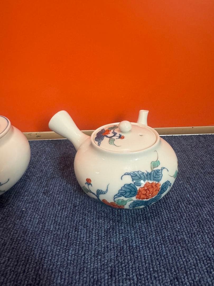 1776 有田焼畑萬陶苑 色鍋島内山水岩牡丹 茶器セット急須1 建水1湯呑蓋付4