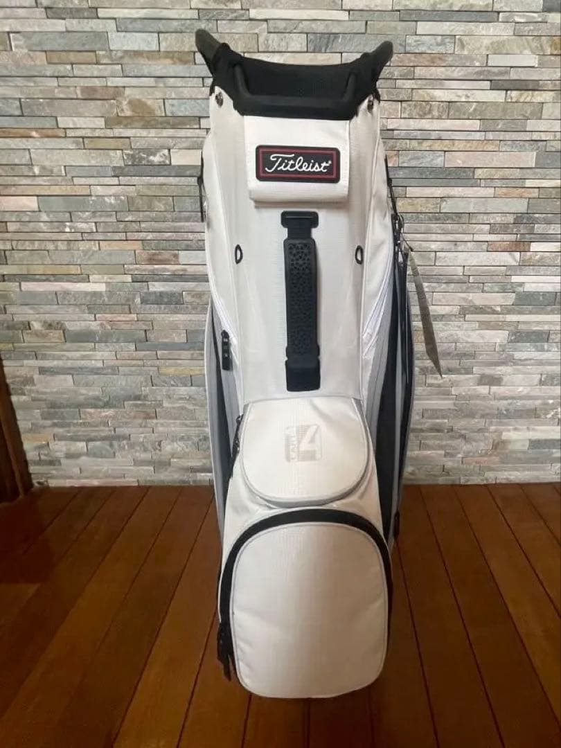 (新品未使用)タイトリスト キャディーバック