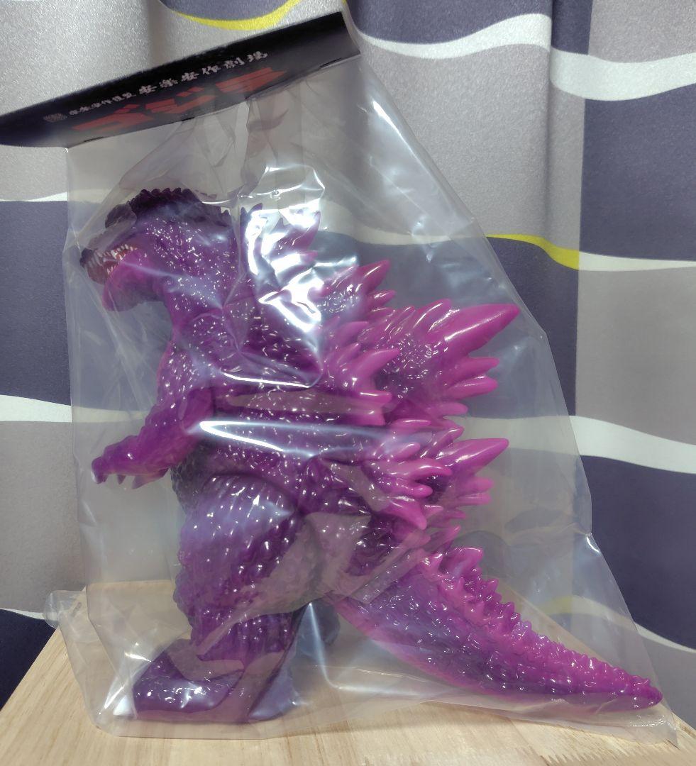 未開封　安楽安作　ゴジラ　ミレニアム　2000 ソフビ