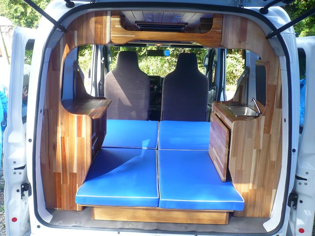 車中泊仕様～本格キャンピングカーまで製作しますっ！
