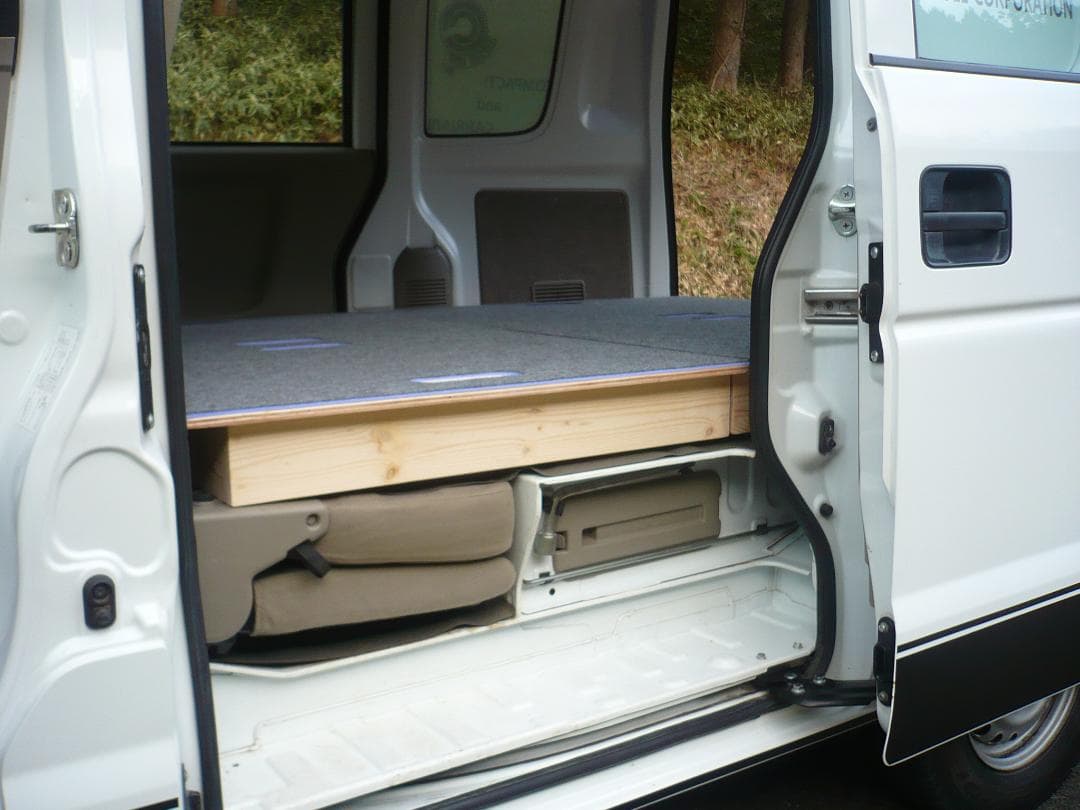 車中泊仕様～本格キャンピングカーまで製作しますっ！