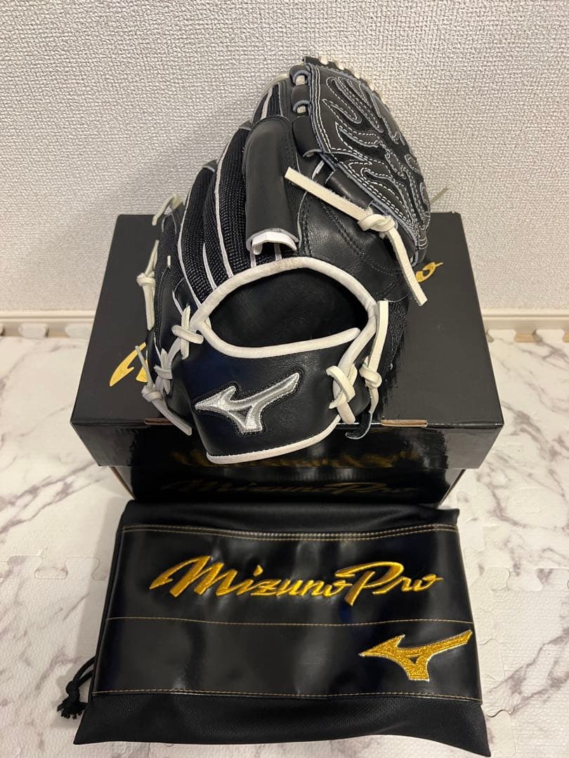 H*y様 ミズノプロ　硬式投手グローブ　オーダー