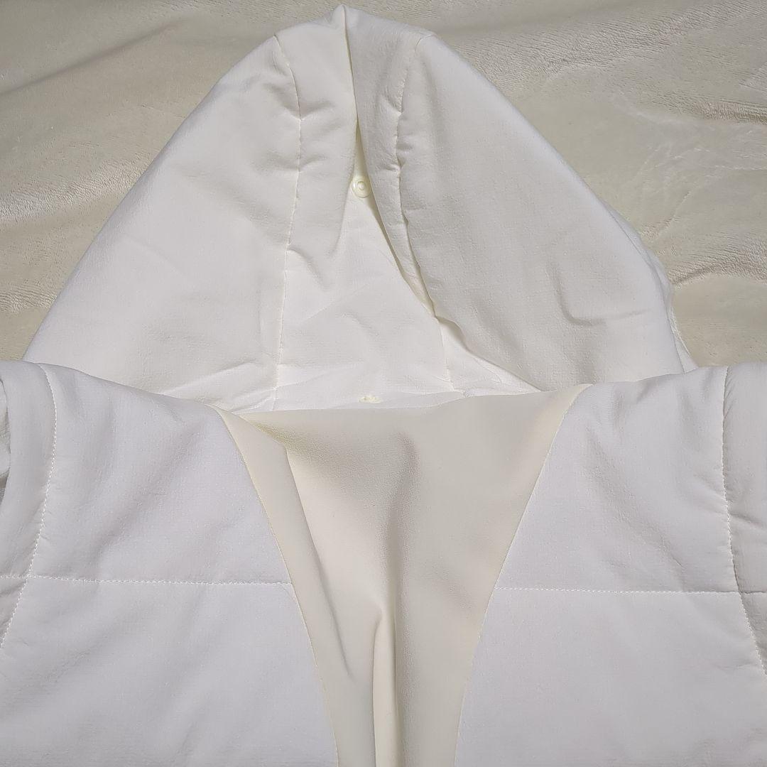 オークリー フード付き中綿入り 袖着脱可能 ホワイト XL未使用品！