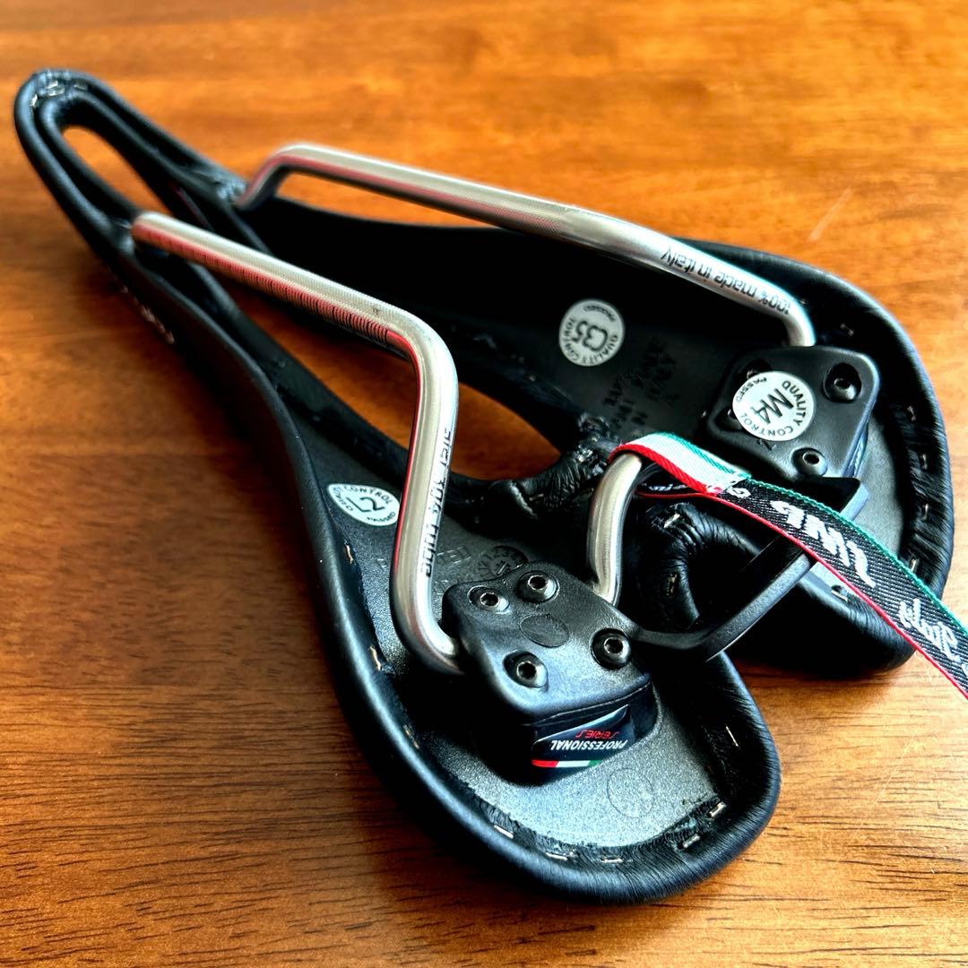 SELLE SMP サドル NYMBER 箱付き