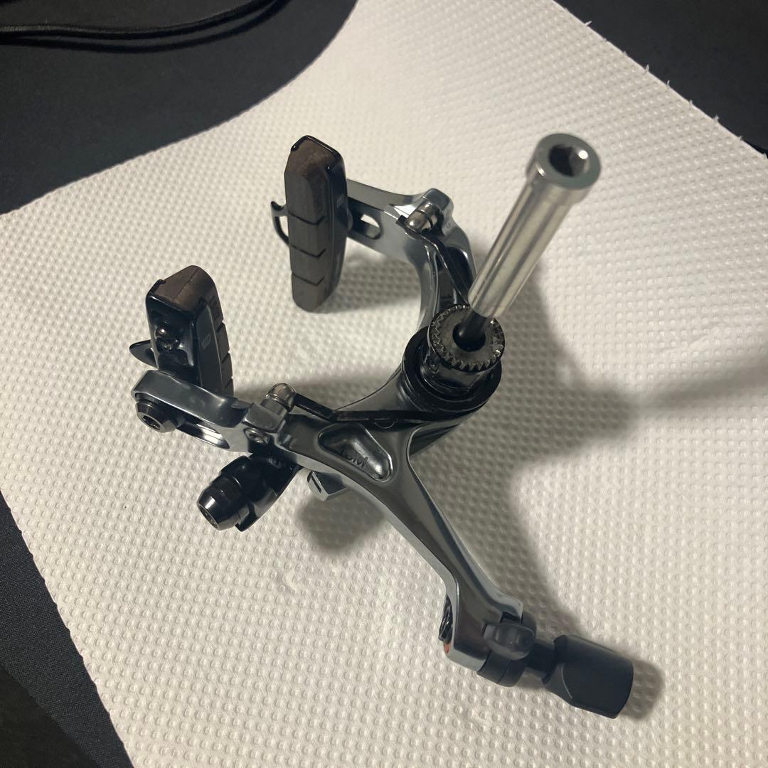 SRAM RED フロントブレーキキャリパー