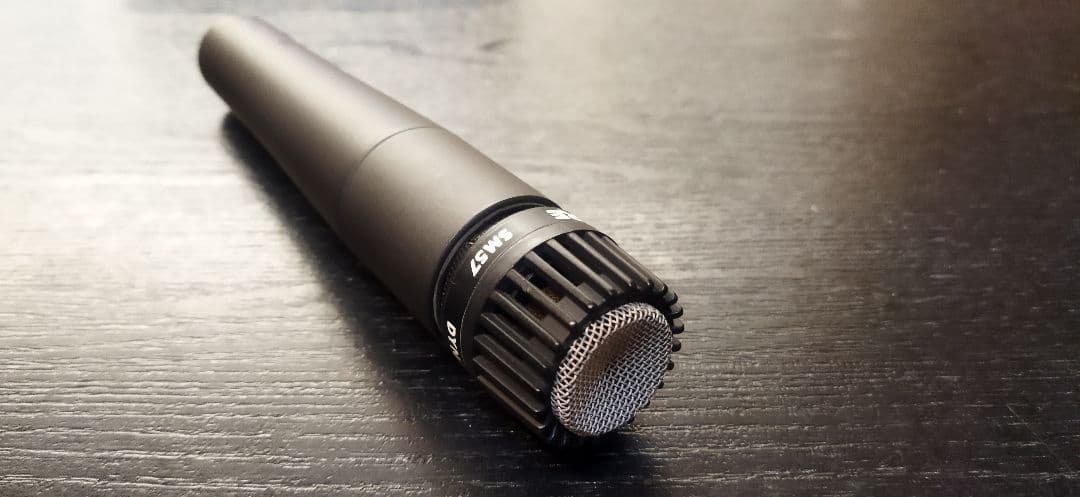 SHURE ダイナミック マイクロフォン SM57