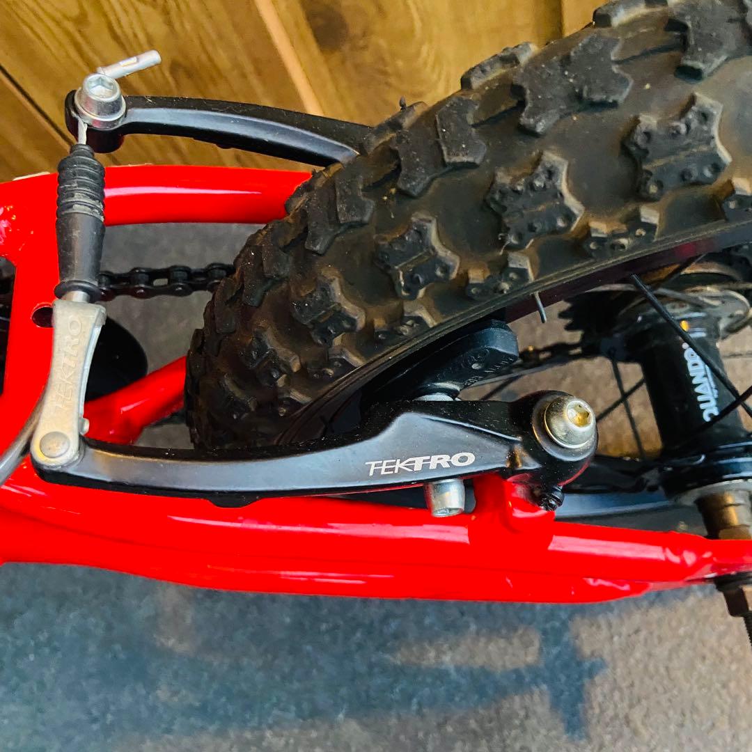 【送料込み】ヨツバサイクル ヒーローレッド 14インチ　ヨツバゼロ