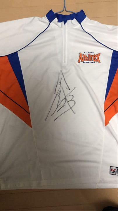 バスケTシャツ【美品】