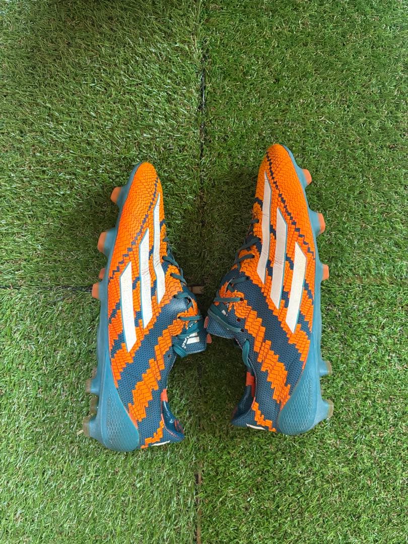 アディダス アディゼロf50 FG 27センチ メッシ エリート プレデター