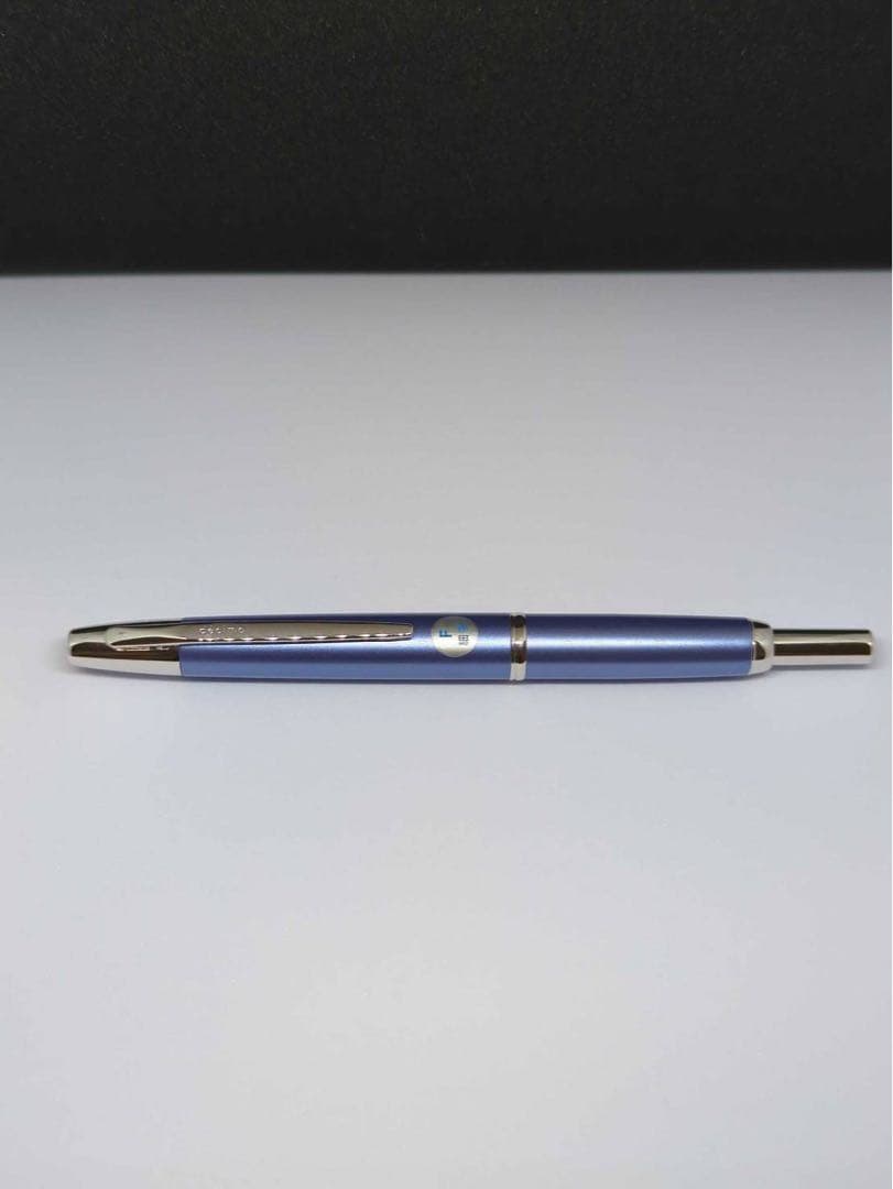 新品　未使用　キャップレス　デシモ　pilot 青色 万年筆　パイロット