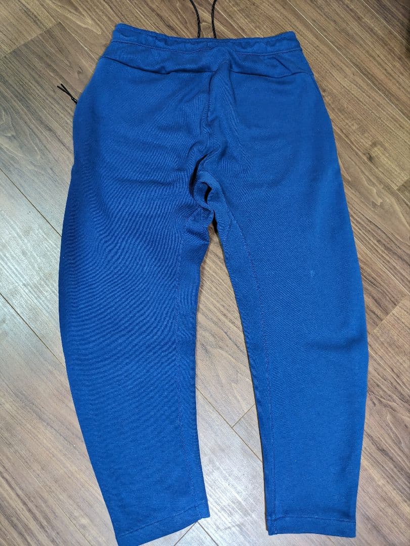 ナイキ　テックフリース　バルセロナ　サッカー　パンツ