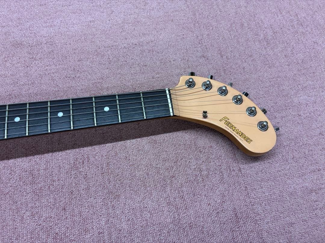 ZO-3エレキギター