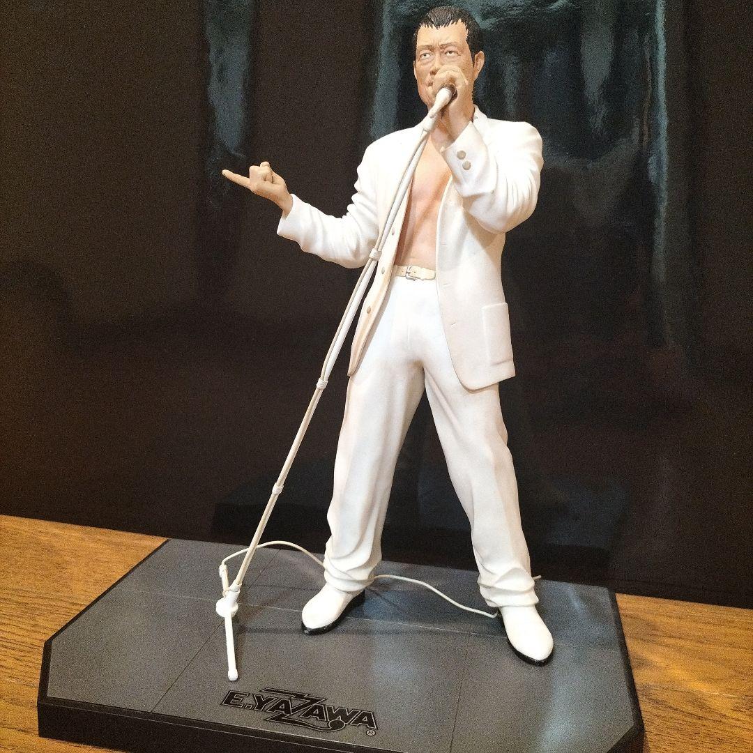 矢沢永吉　E.YAZAWA　2006年　白スーツ　希少　フィギュア中古品