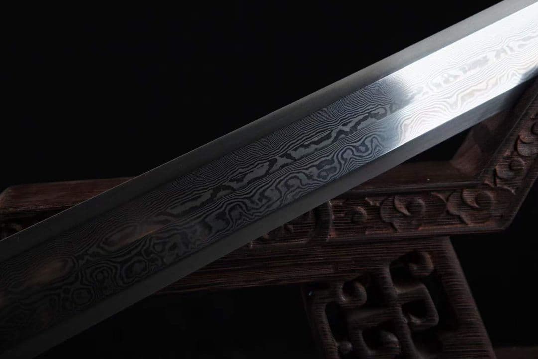 中国龍—-大剣（黒い魚皮タイプ） 古兵器 武具　刀装具　日本刀　模造刀 居合刀