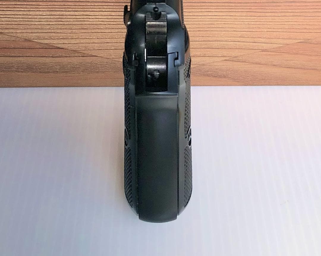 【美品】マルゼン　ワルサーPPガスブローバック ＋ 化粧箱(ppk/ppks可)