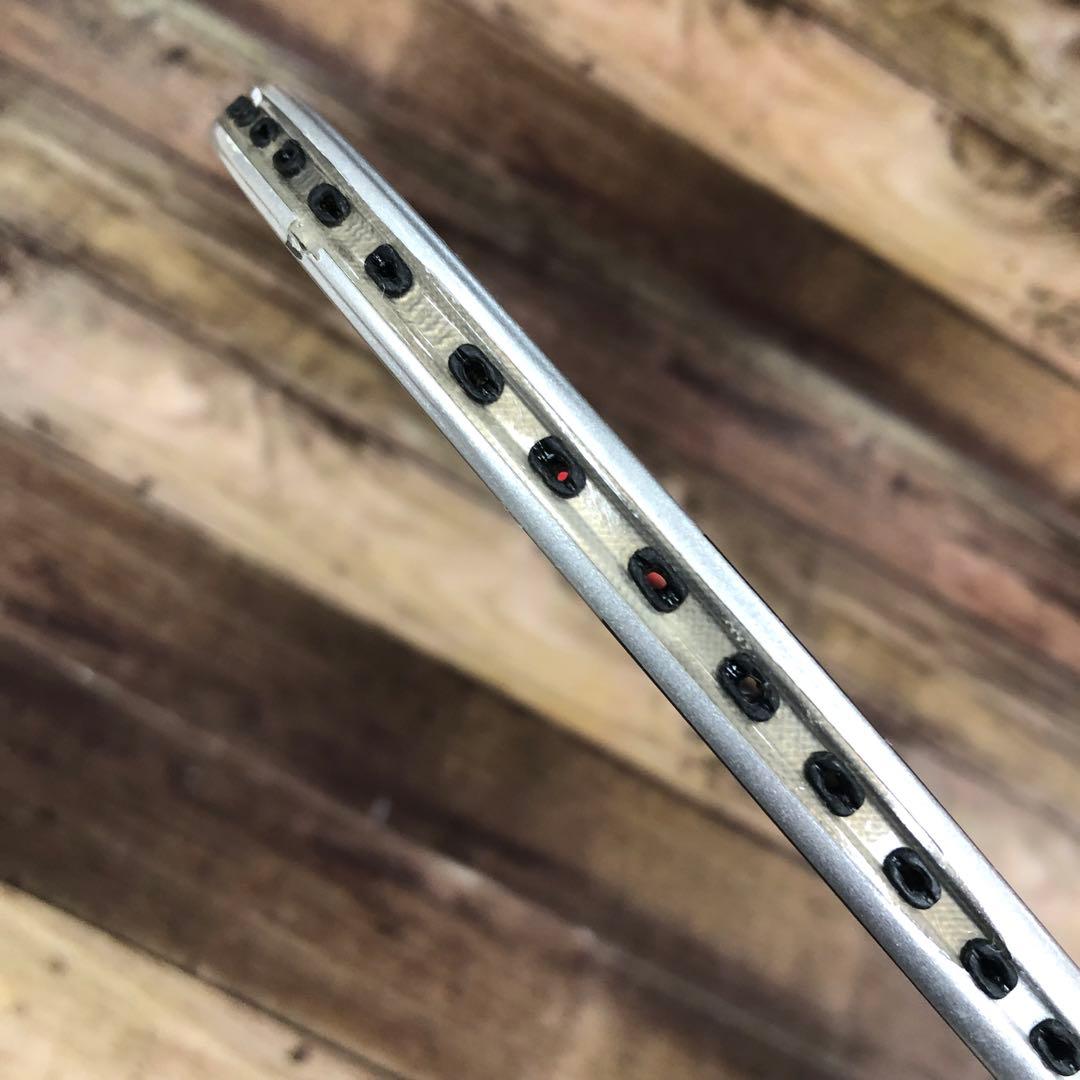 【希少・美品】ヨネックス アーマーテック 700 バドミントン ラケット