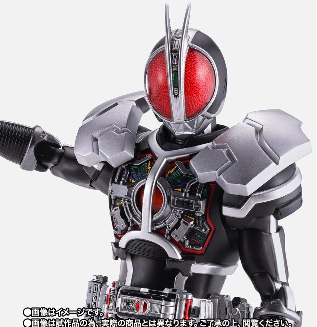 輸送箱新品未開封　真骨彫製法　仮面ライダーファイズアクセルフォーム