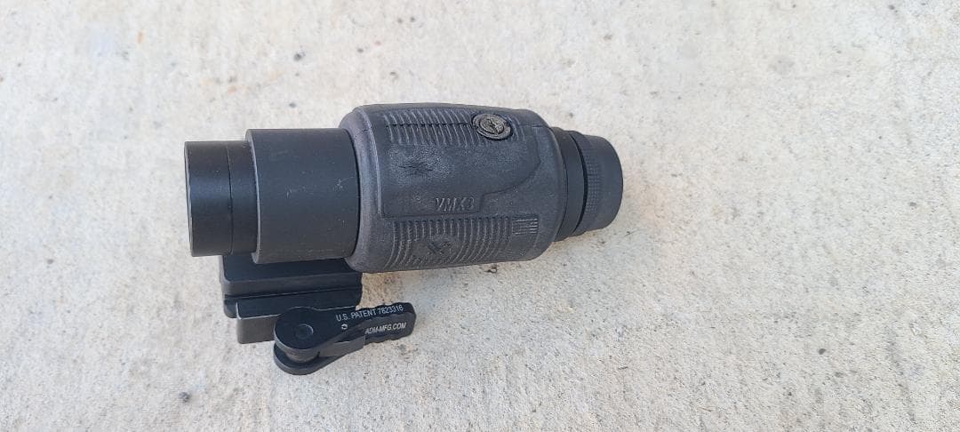 実物Vortex VMX3 MAGNIFIER+ QD AUTO LOCK