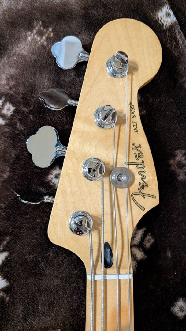 Fender Jazz Bass エレキベース