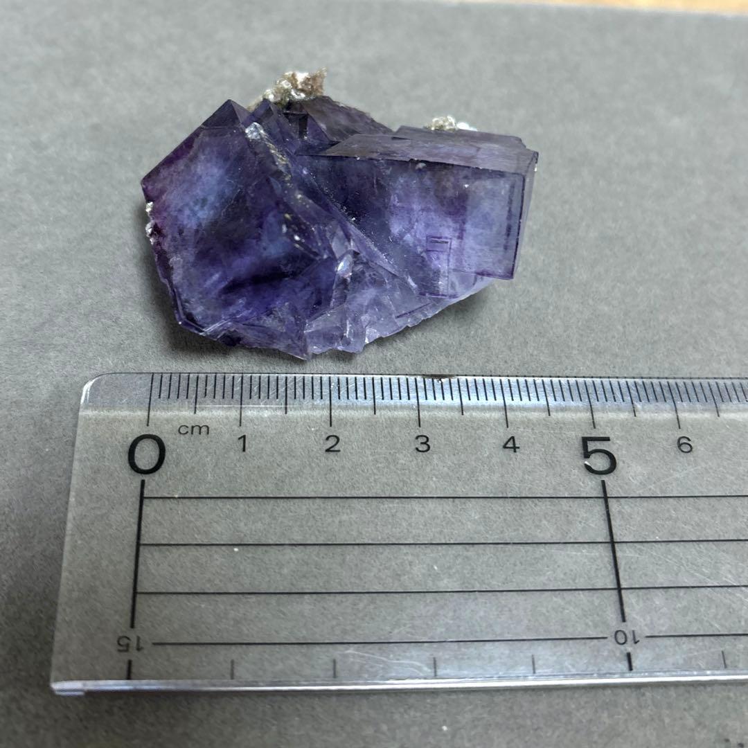 し*ま様 中国　ヤオガンシャン　パープルブルー　フローライト　結晶　原石　鉱物標