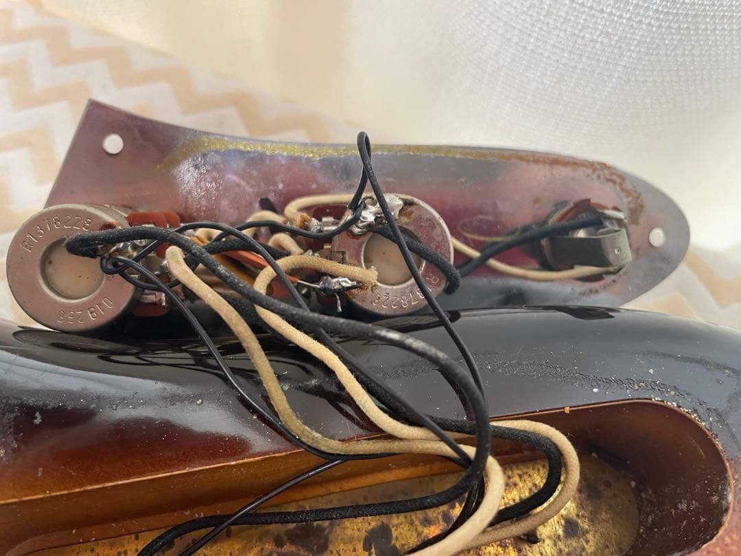 Fender Japan ジャズベース　JB62-115 E Serial