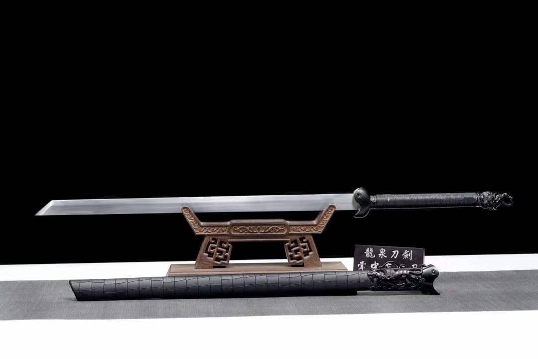 八卦戦刃（ブラックモデル）古兵器 武具　刀装具　日本刀　模造刀 居合刀