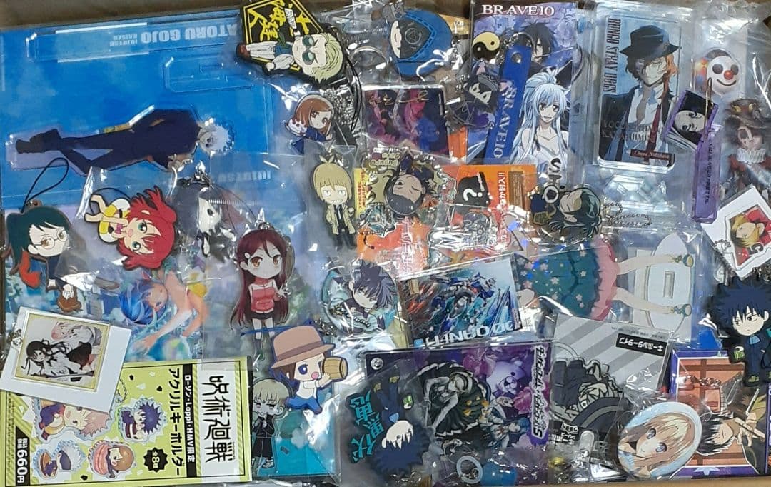アニメ キャラクター 小物 グッズ 大量 まとめ売り 2000個以上