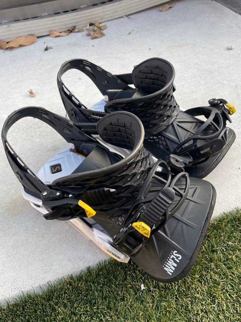 サロモン ディフェンダ　Salomon DEFENDER