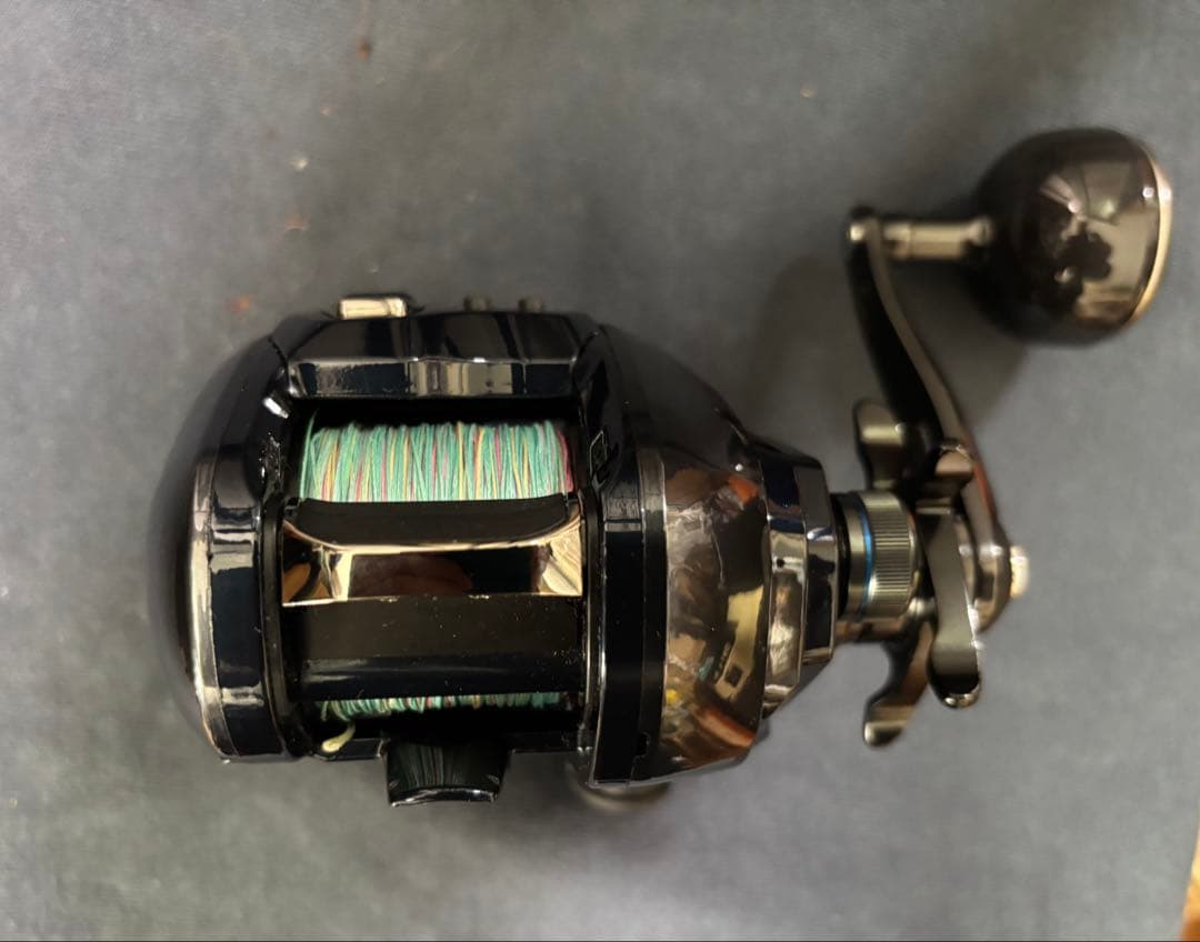 シマノ 21フォースマスター1000 巻上距離3.8km 使用時間10時間