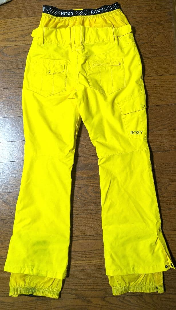 【りーたんさん専用】ROXY 花柄ジャケット mika niikawa