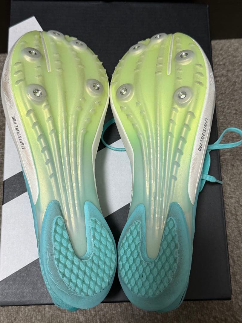 スパイク・シューズ adidas adizero ambition