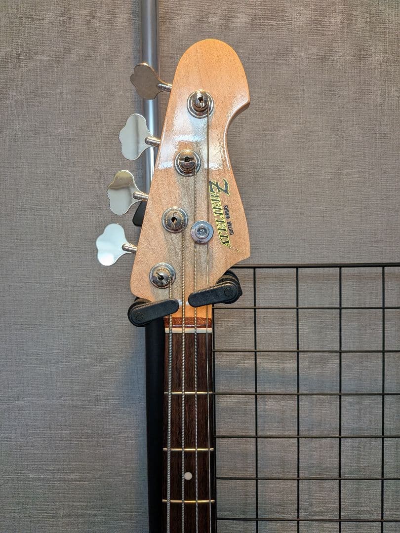 ベース Atelier Z VM#4 Vintage modern MVT