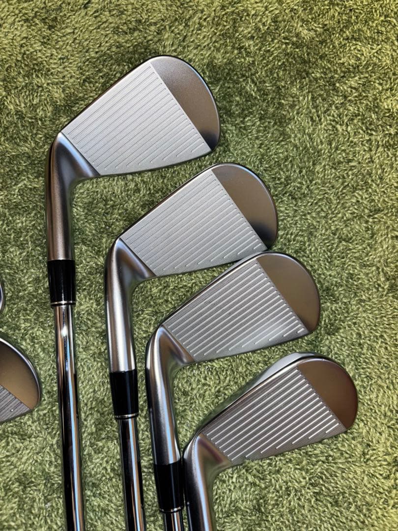 スリクソン　ZXi7アイアン 4〜9.P