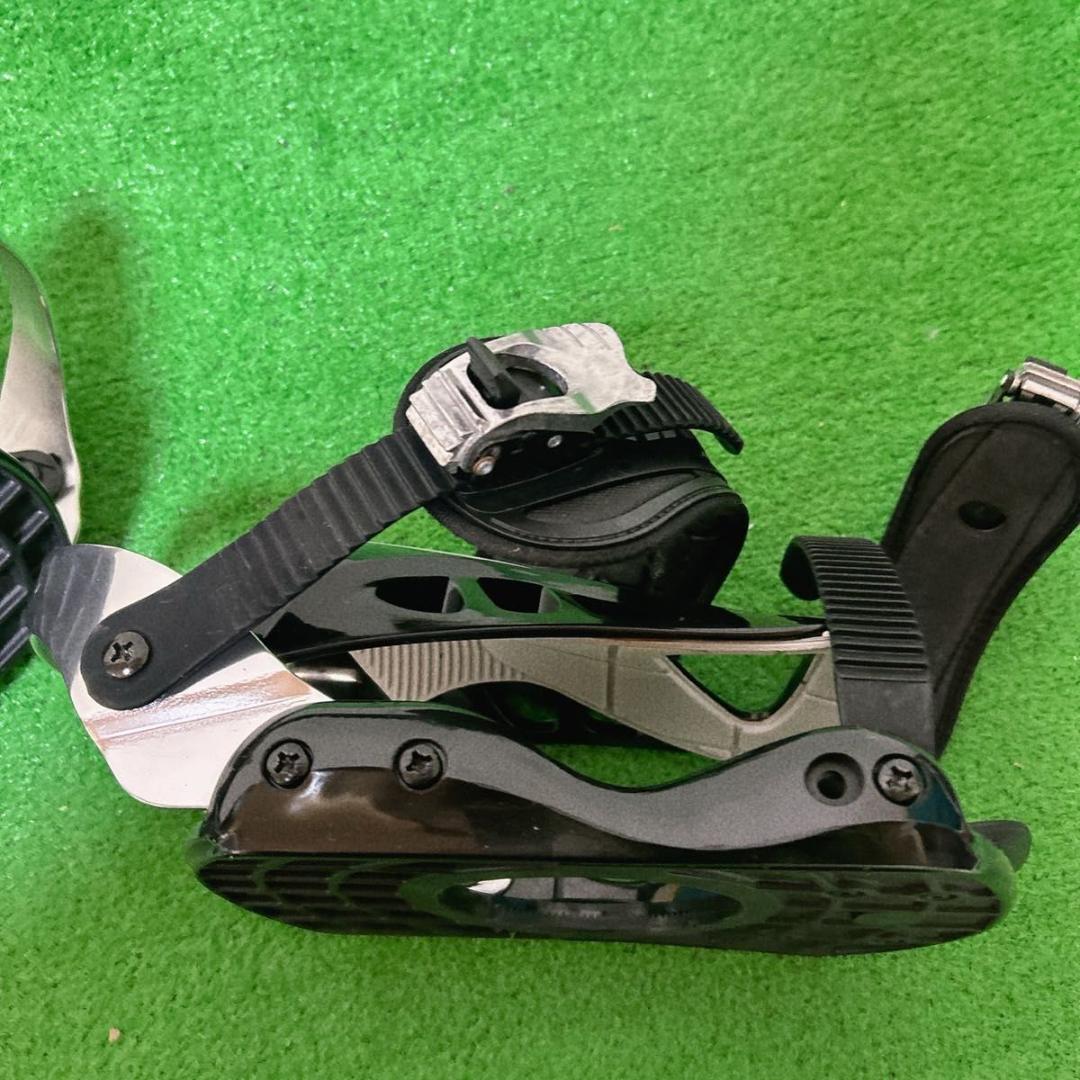 ビンディング two b one ネジ1本欠品