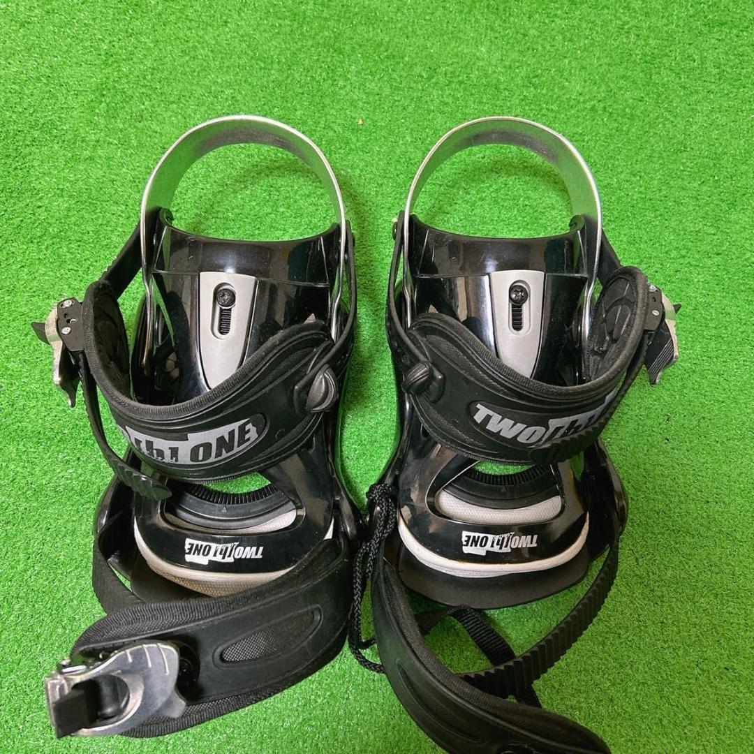ビンディング two b one ネジ1本欠品
