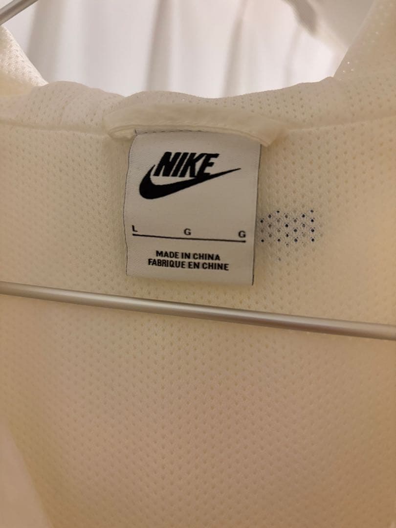 NIKE ウィンドブレーカー