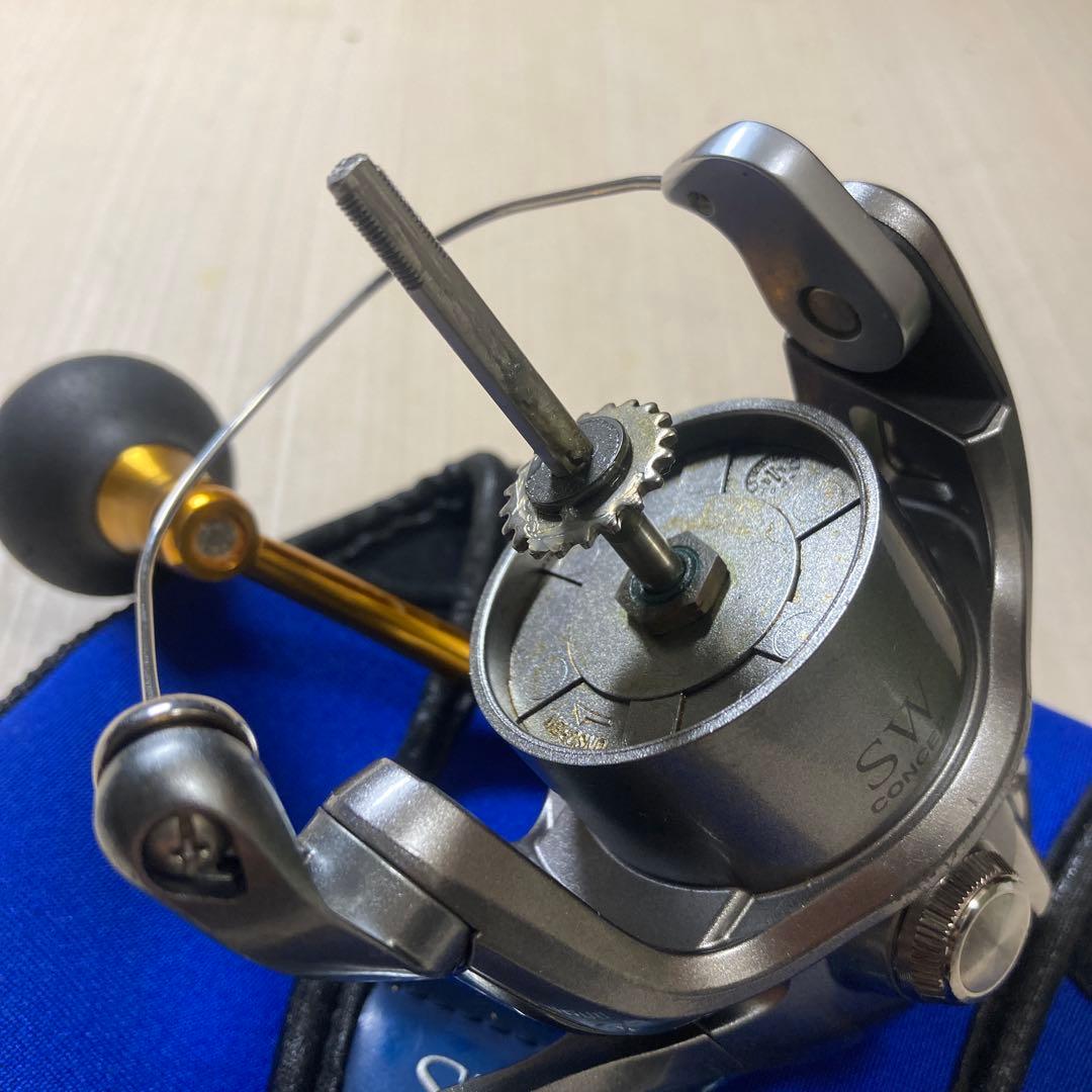 シマノ　バイオマスターsw 4000xg カバー付き