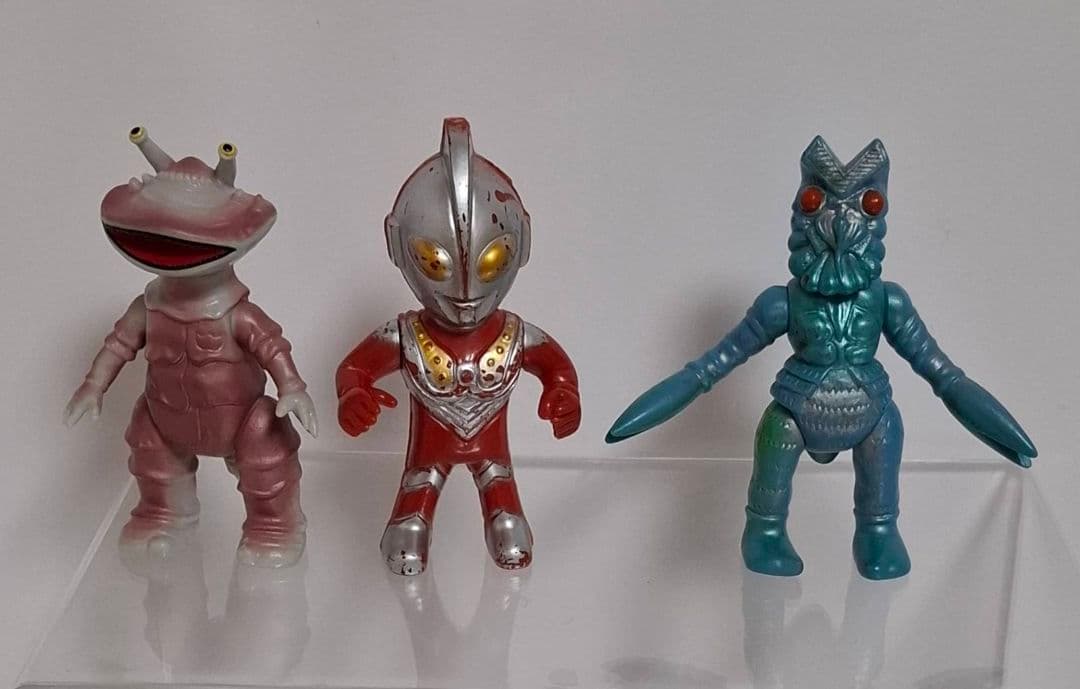 ソフビ　フィギュア　ウルトラマン