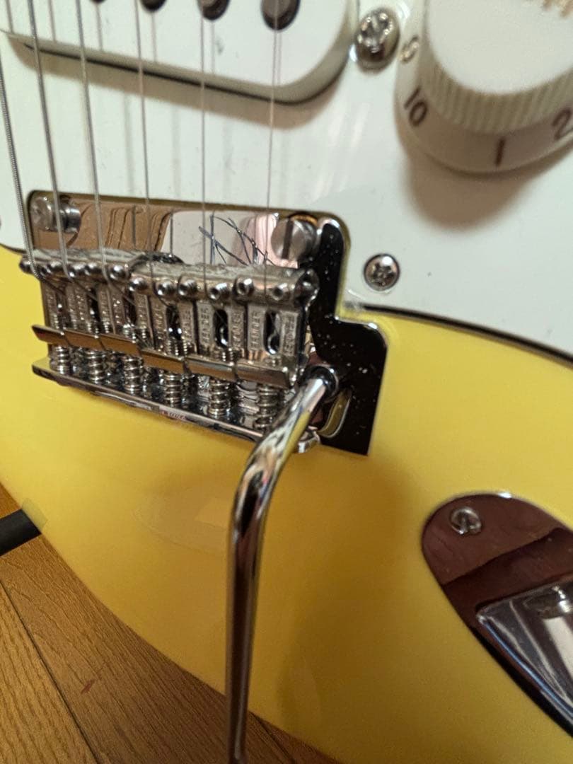 フェンダーplayerストラトキャスターメキシコ(バタークリーム) 新品同様！