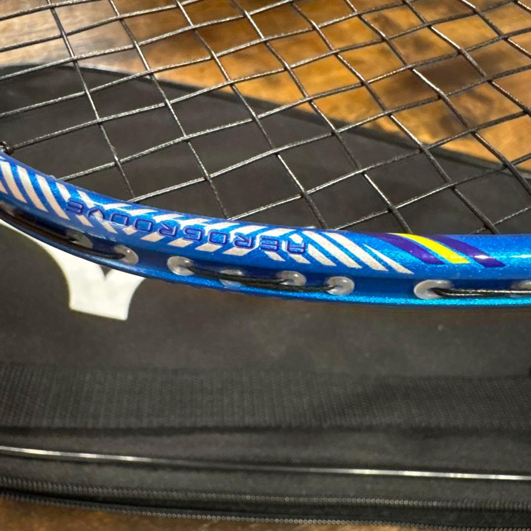 ミズノ　アルティウス08 4U6 バトミントンラケット