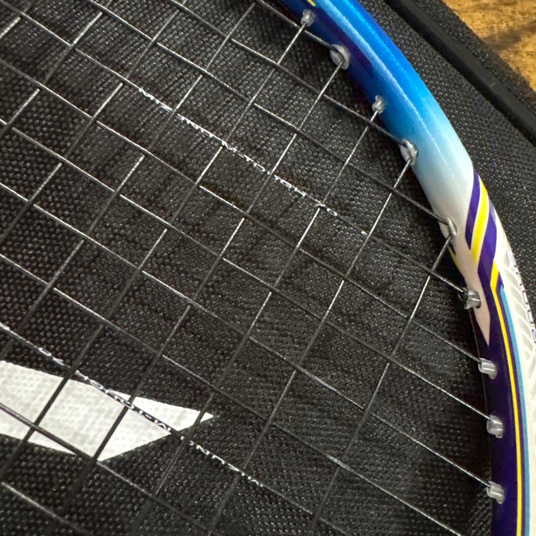 ミズノ　アルティウス08 4U6 バトミントンラケット