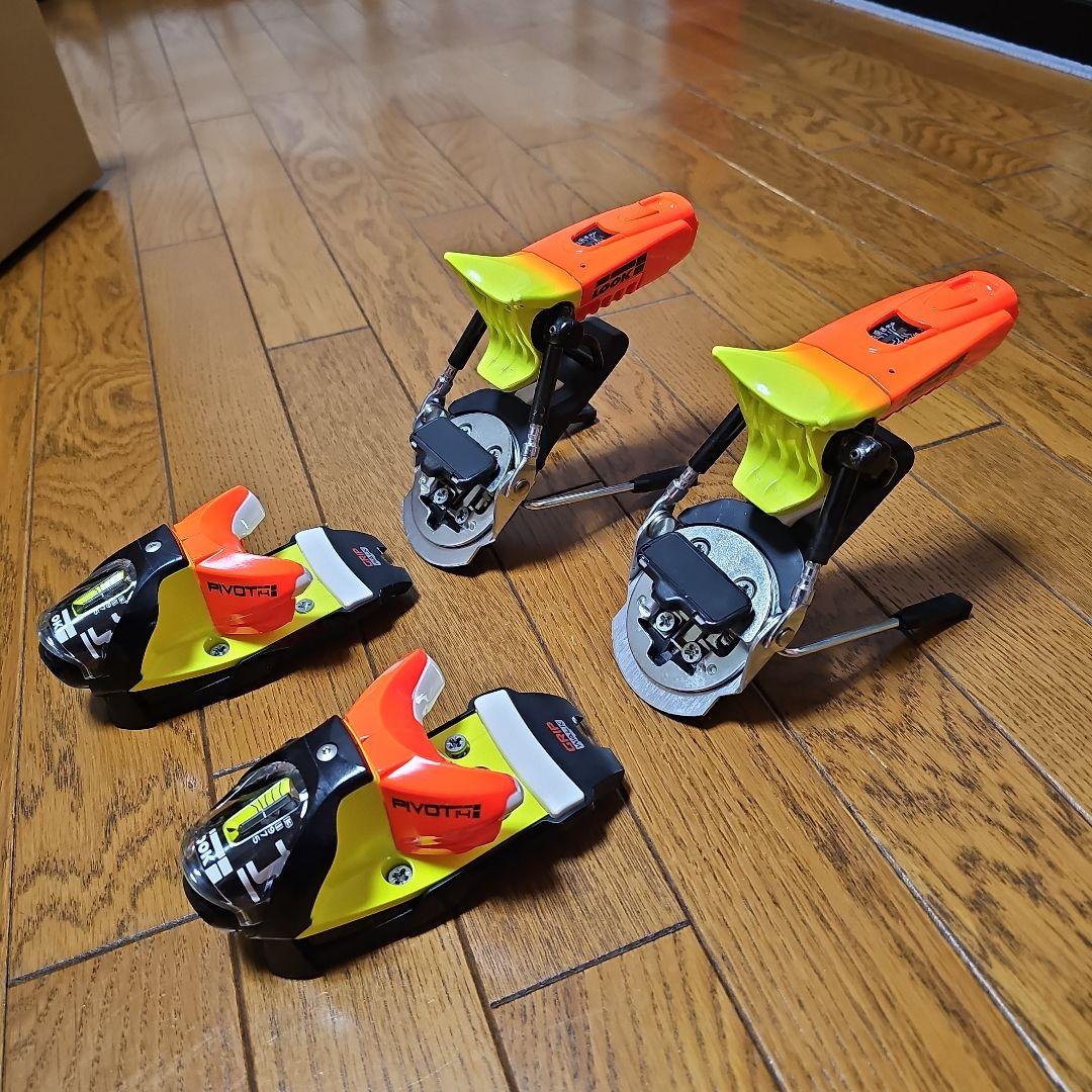 新品　LOOK PIVOT 14 ビンディング　モーグル用+Tシャツ　２点