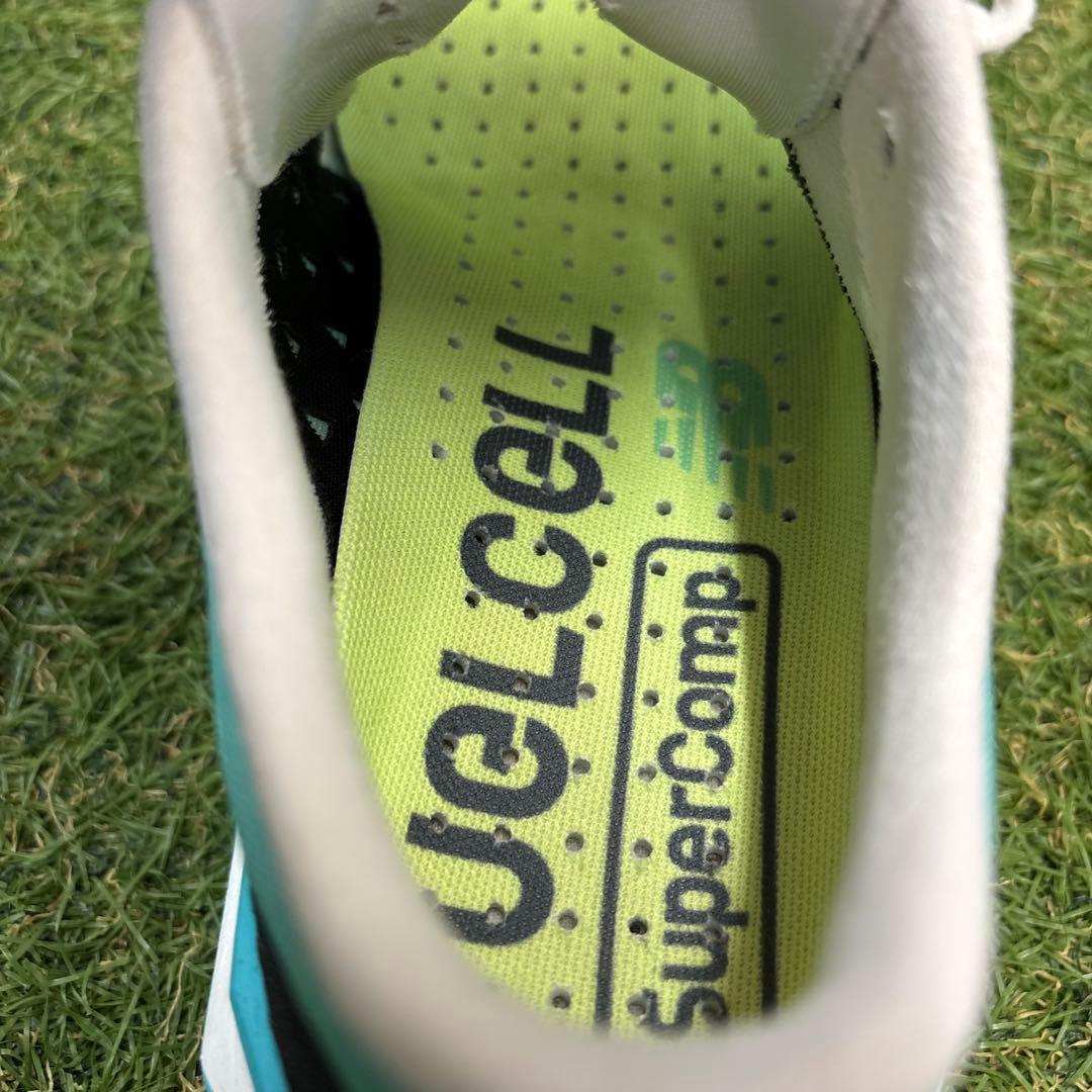 【即日発送】ニューバランス Fuelcell スーパーコンプエリートV4