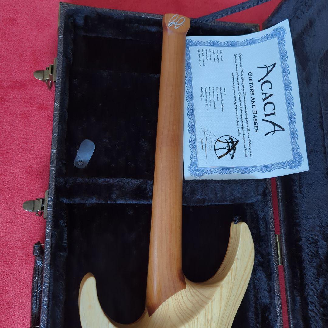 ACACIA GUITARS Medusa6 ヘッドレスギター 6弦