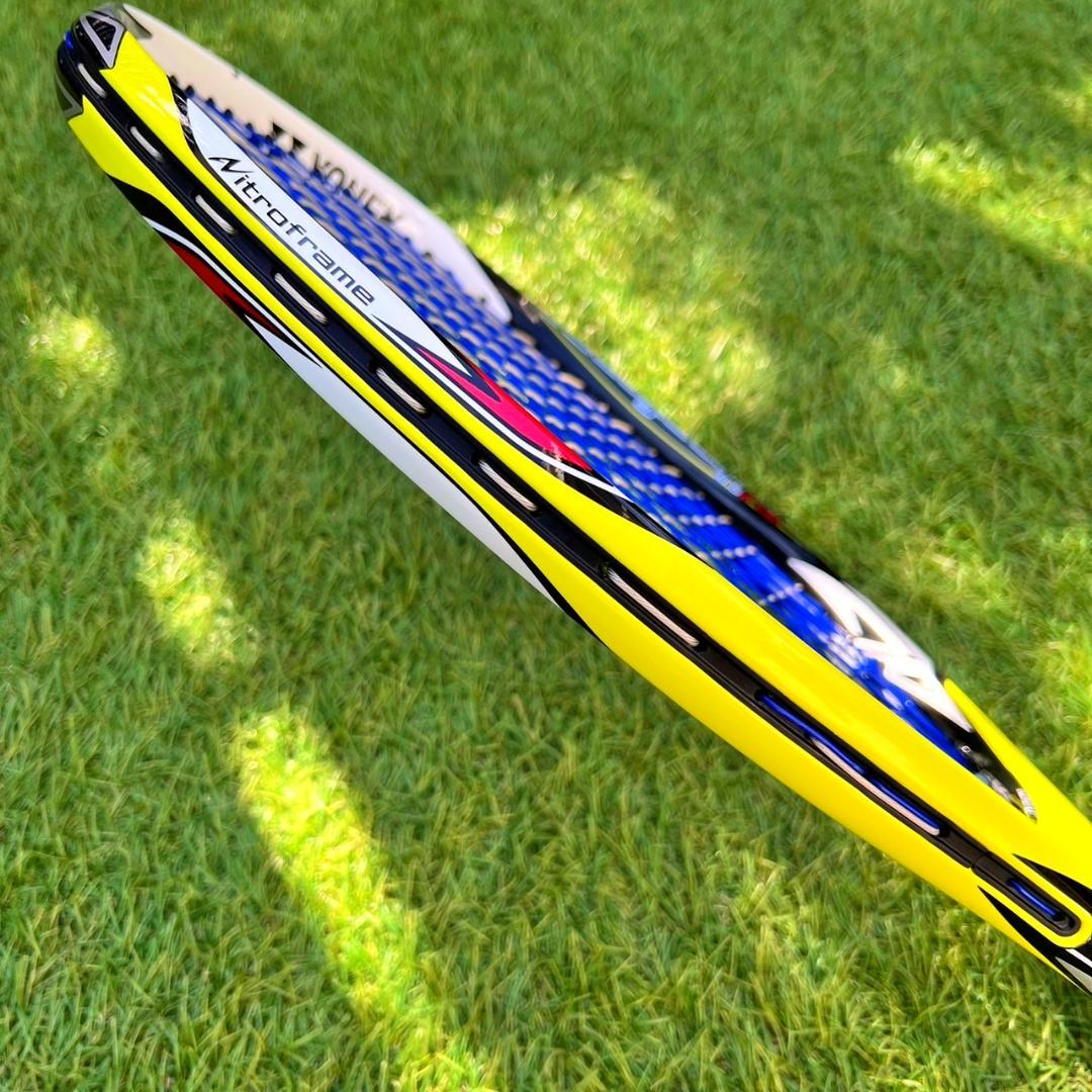 美品！ ヨネックス ネクシーガ 70V ソフトテニスラケット 軟式テニスラケット